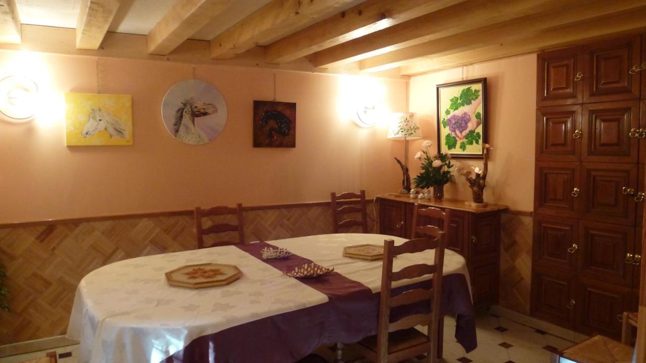 Chambres D'Hotes De La Templerie-Moulin Bazoges-en-Paillers Kültér fotó
